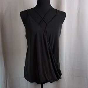 Chic Black Women's Cross-Strap Tank Top